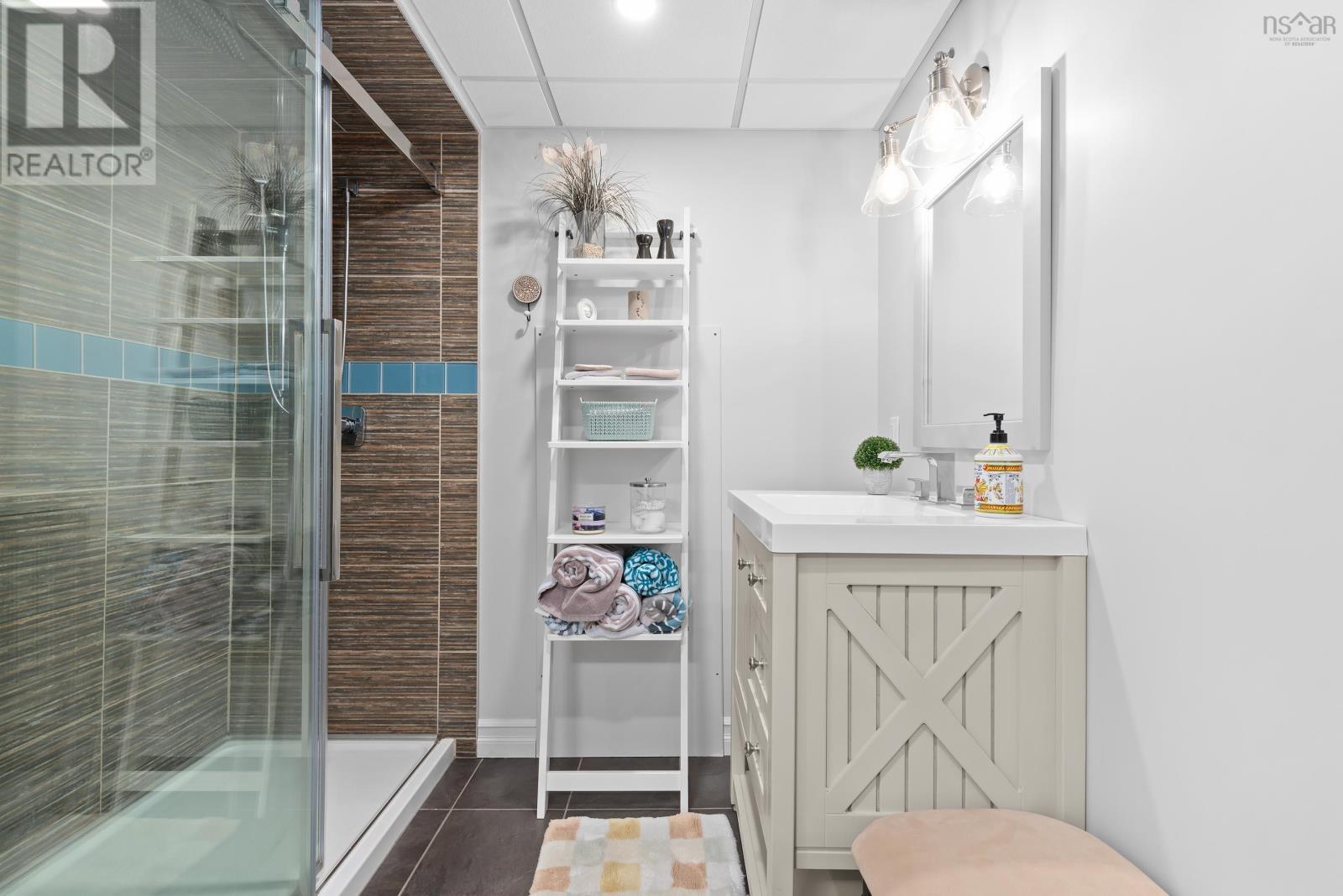 Property 27 of 49 of 19 Sawdust Road