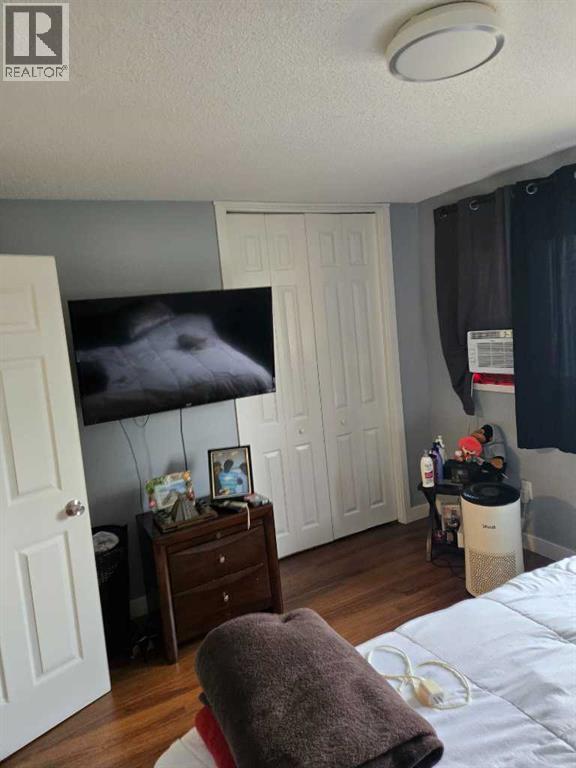 Single Family House 4 Level for Sale in  Maryvale Drive NE Marlborough Calgary 