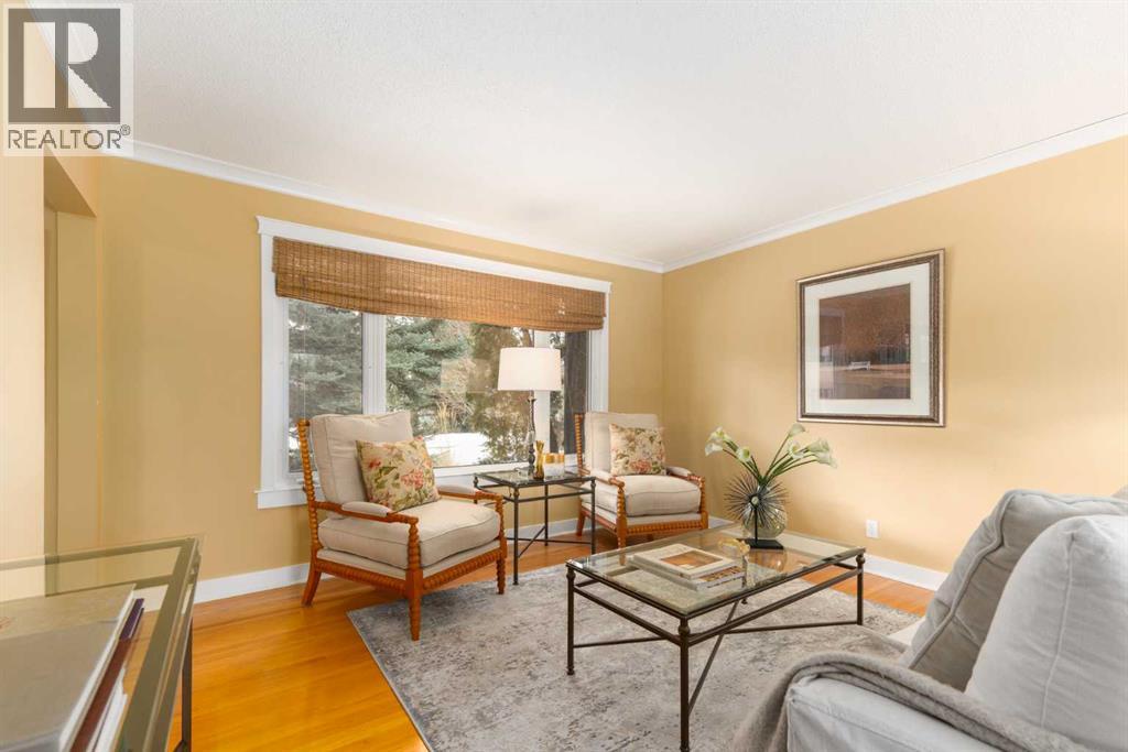 Single Family House for Sale in  Laird Court SW Lakeview Calgary 