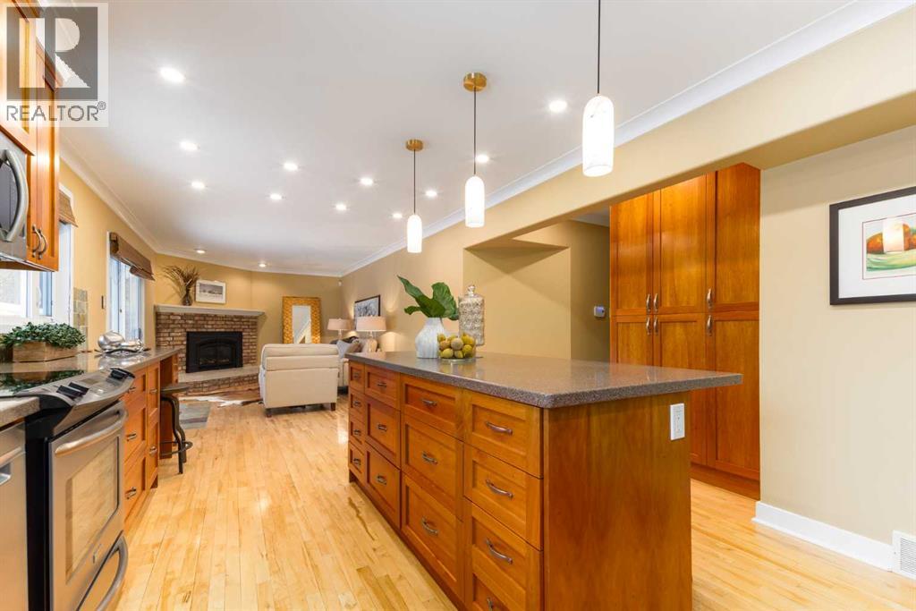 Single Family House for Sale in  Laird Court SW Lakeview Calgary 