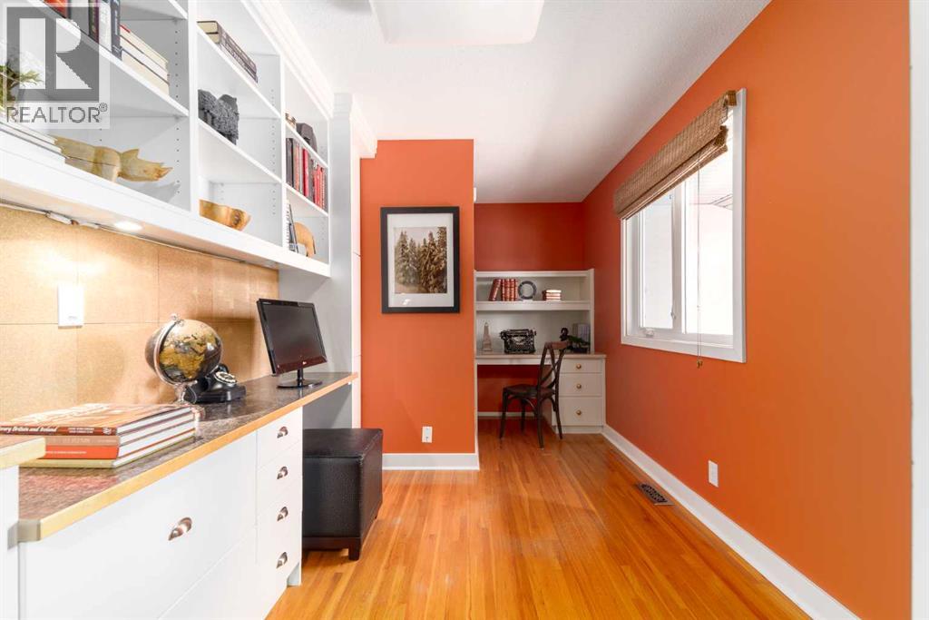 Single Family House for Sale in  Laird Court SW Lakeview Calgary 