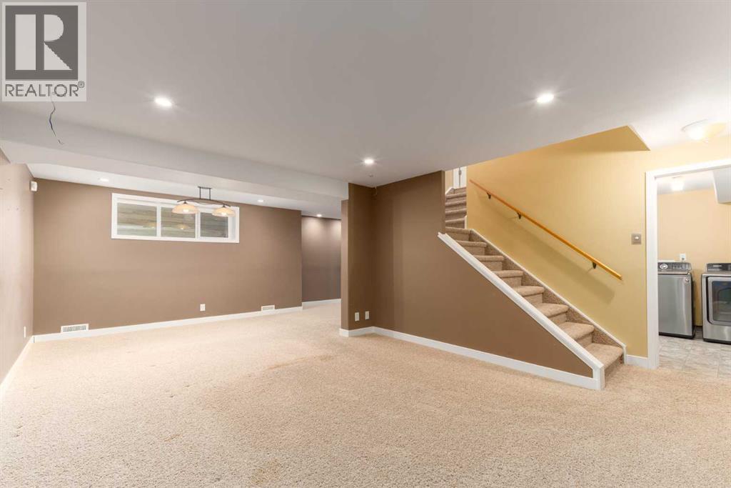 Single Family House for Sale in  Laird Court SW Lakeview Calgary 