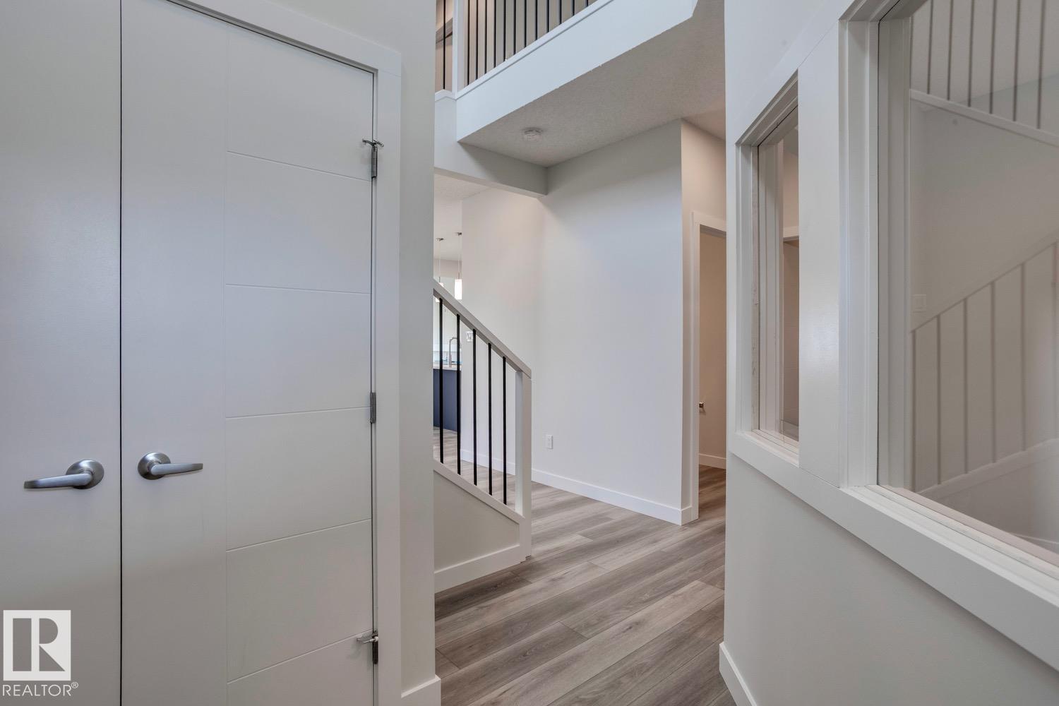 2831 191 ST NW - Photo 3 of 44, Edmonton, Alberta