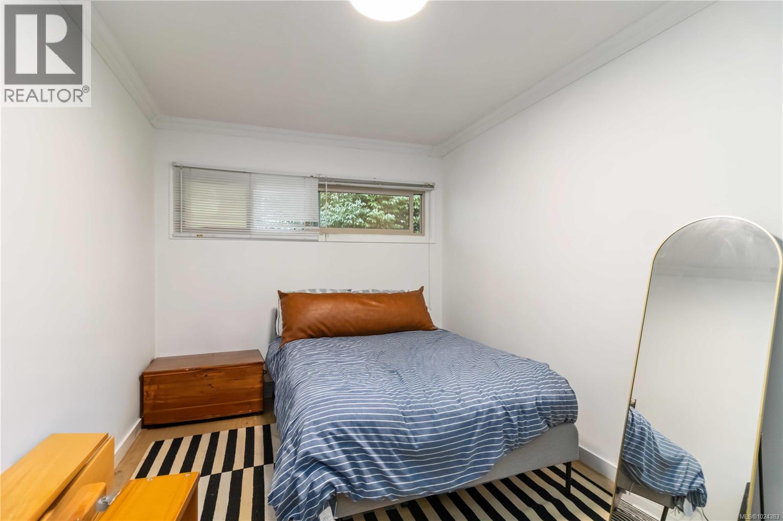 16 477 Lampson St, Esquimalt