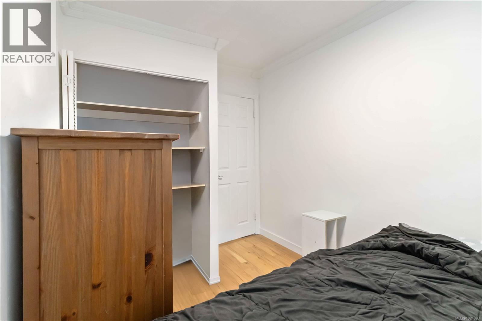 16 477 Lampson St, Esquimalt