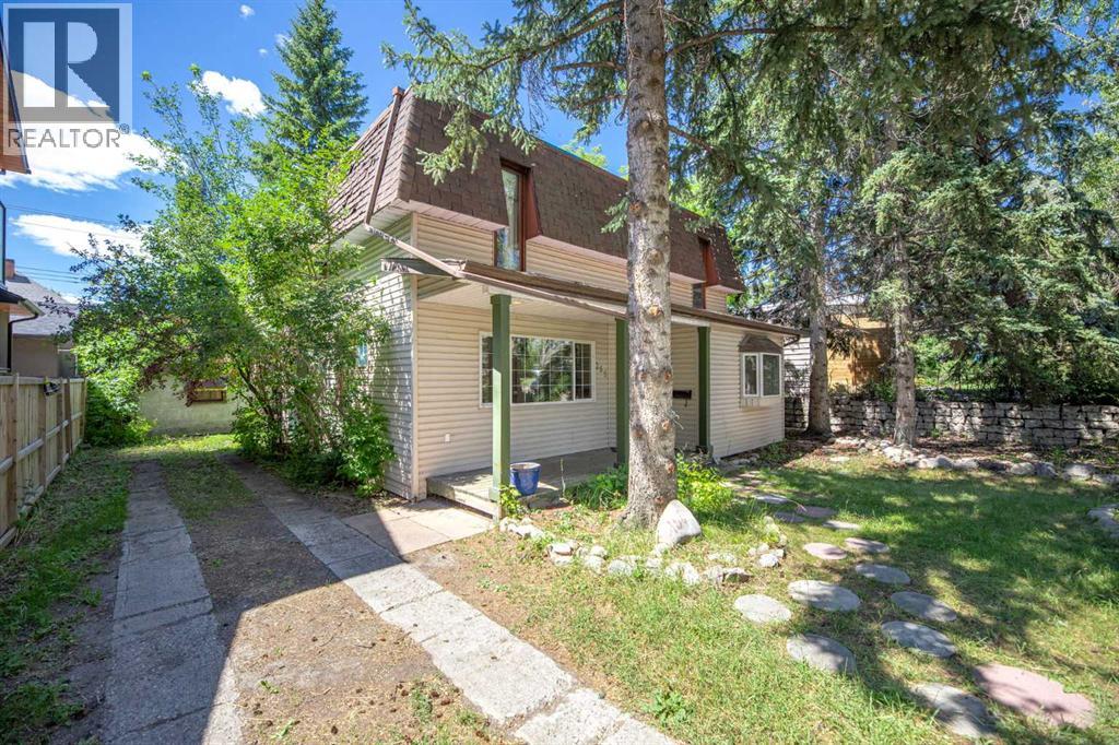 Single Family House 4 Level for Sale in   Street NW Parkdale Calgary 