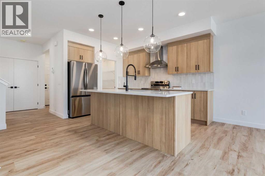 Single Family House for Sale in  Heartwood Park SE Rangeview Calgary 