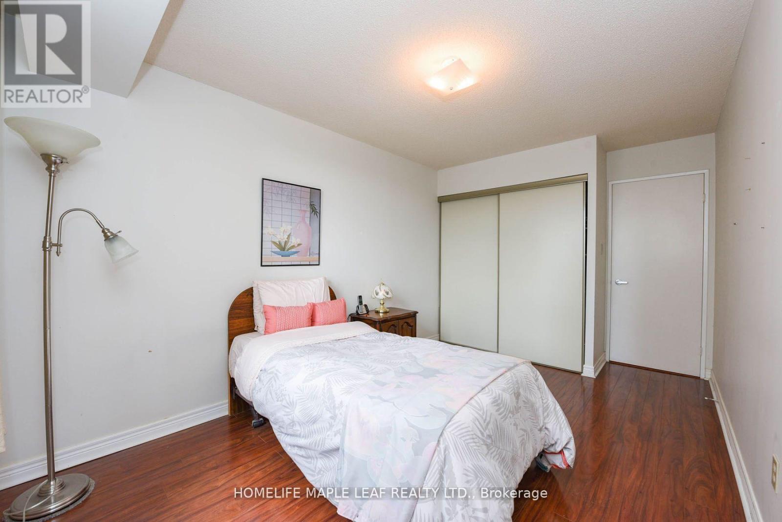 #402 3559 EGLINTON AVENUE W - 13