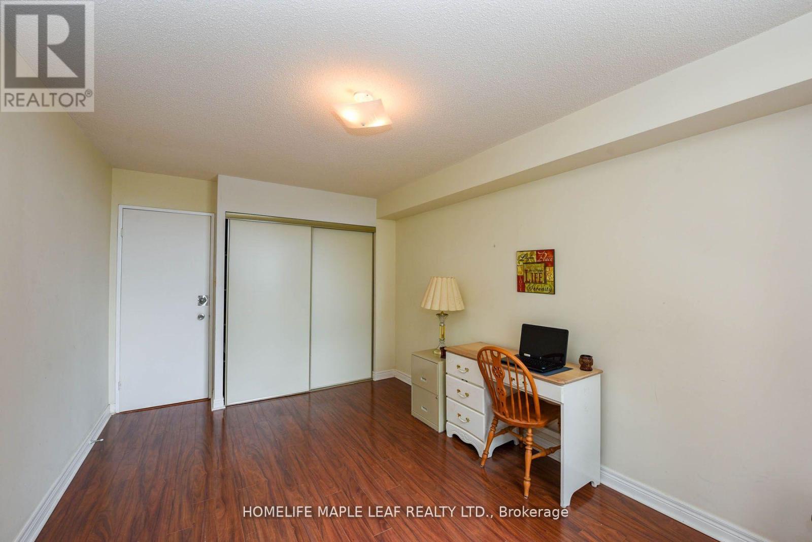 #402 3559 EGLINTON AVENUE W - 19