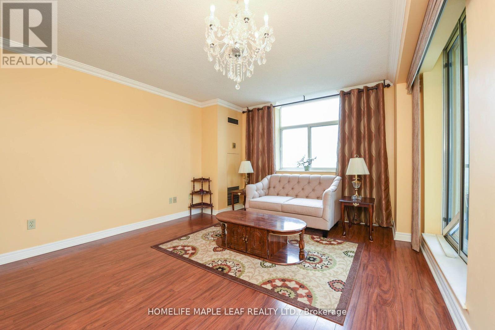 #402 3559 EGLINTON AVENUE W - 2
