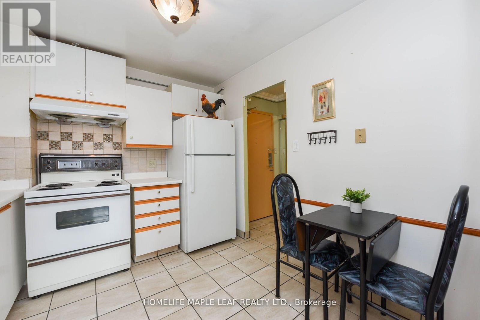 #402 3559 EGLINTON AVENUE W - 7