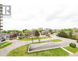 402 - 3559 Eglinton Avenue W, Toronto, ON M6M5C6 Photo 26
