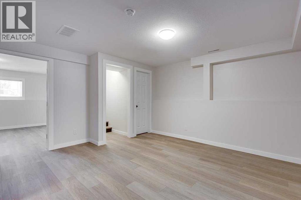 5913 52 Avenue, Red Deer