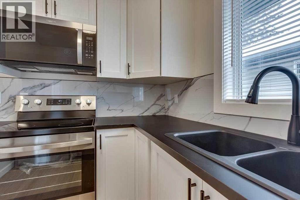 5913 52 Avenue, Red Deer