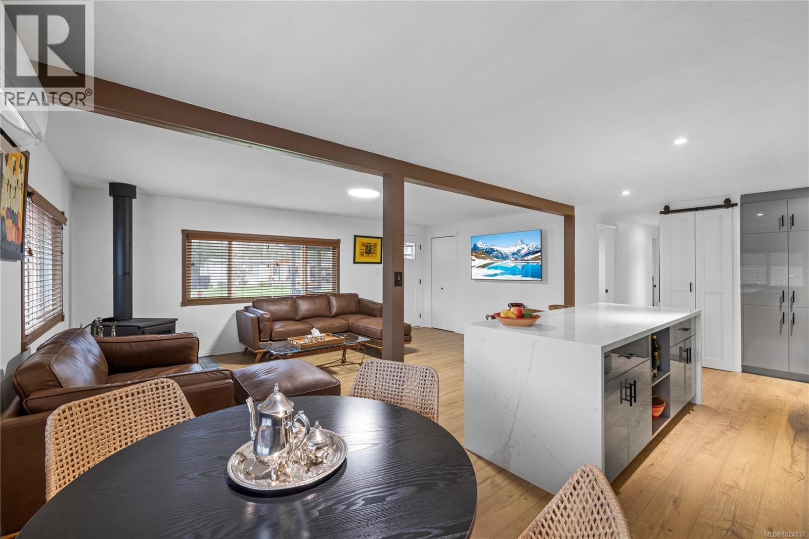 775 Barclay Cres S - 14