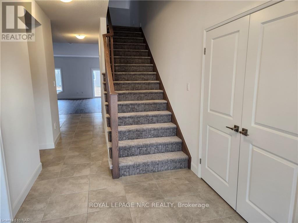 66 Beachwalk photo 3