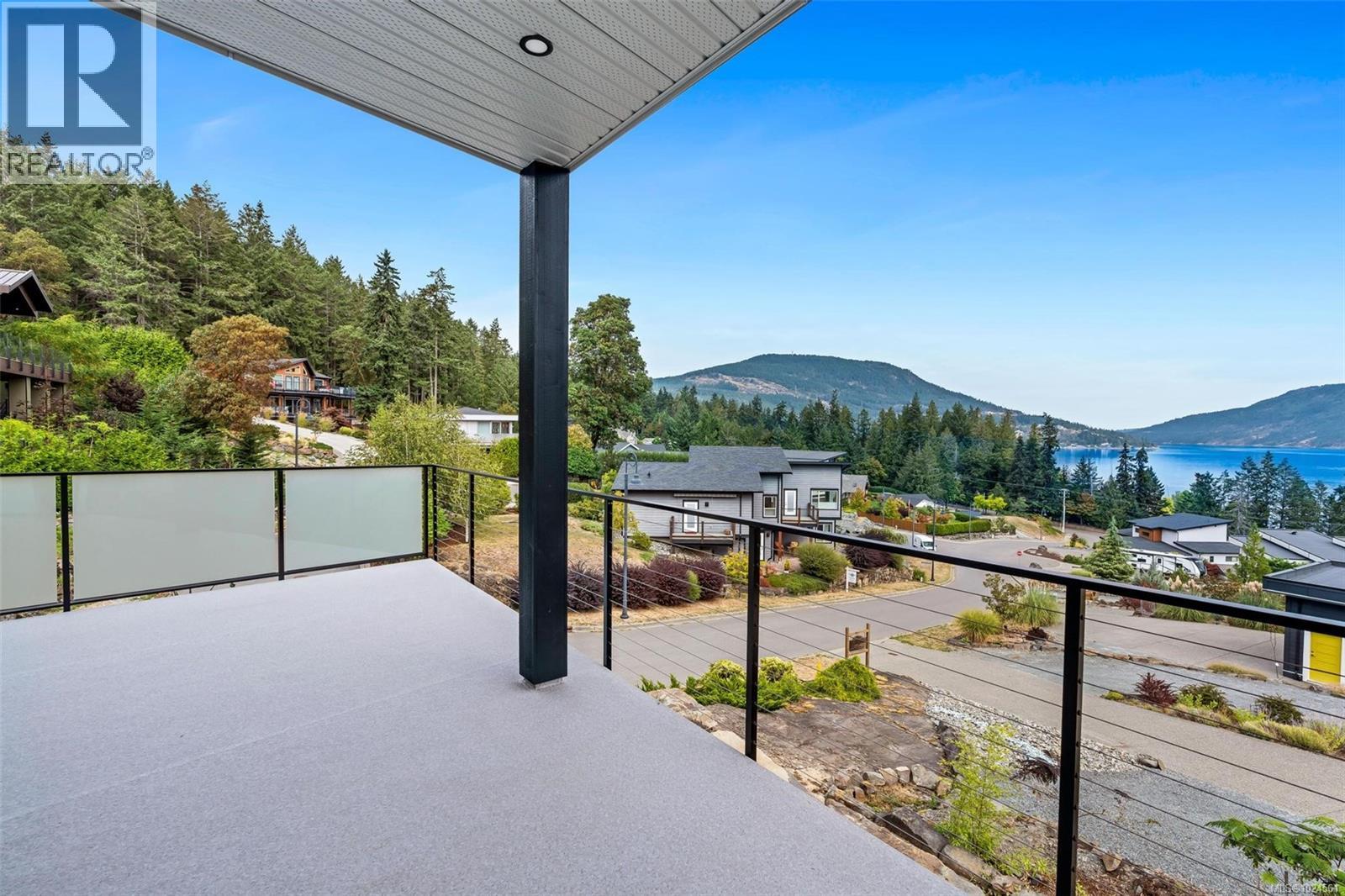 5 1060 SHORE PINE Close, Duncan