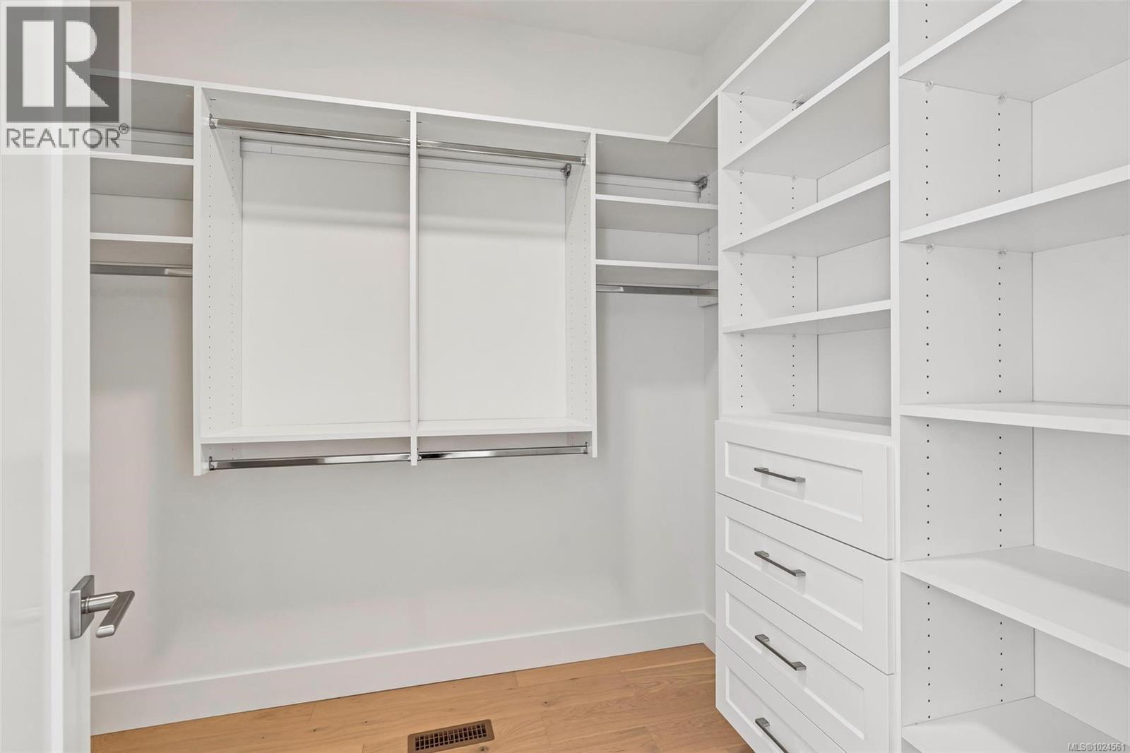 5 1060 SHORE PINE Close, Duncan