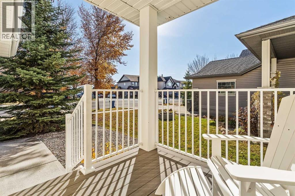 42 Drake Landing Drive - Photo 3 of 49, Okotoks, Alberta