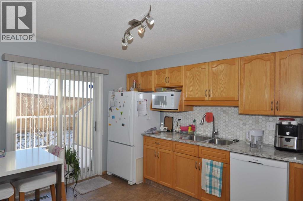 Single Family House for Sale in  Edenwold Green NW Edgemont Calgary 