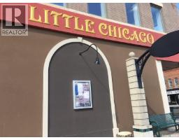 108 Main Street N, Moose Jaw, SK S6H3J7 Photo 10