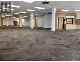 108 Main Street N, Moose Jaw, SK S6H3J7 Photo 17