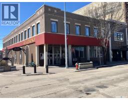 108 Main Street N, Moose Jaw, SK S6H3J7 Photo 7