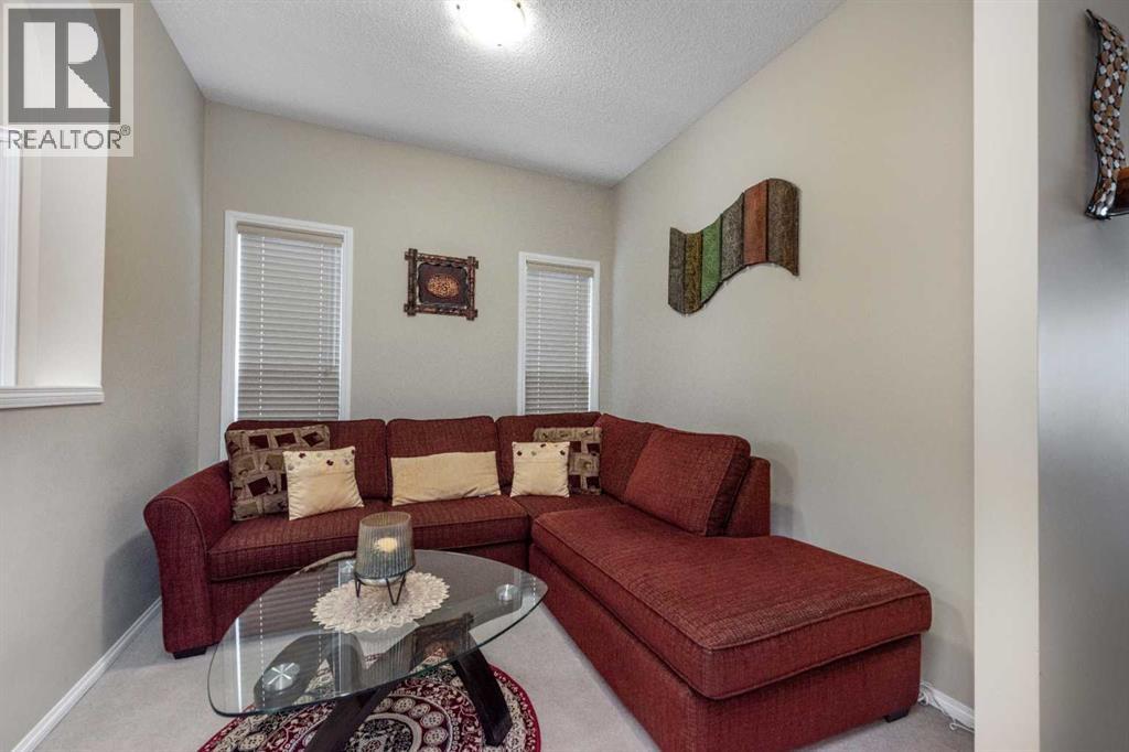 Single Family House for Sale in  Silverado Range Heights SW Silverado Calgary 