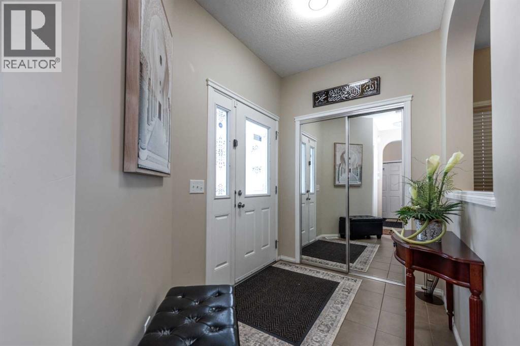 Single Family House for Sale in  Silverado Range Heights SW Silverado Calgary 