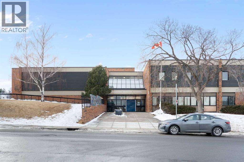 Single Family House Bungalow for Sale in  Berkley Drive NW Beddington Heights Calgary 