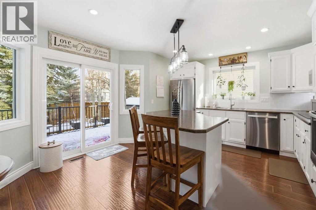 Single Family House for Sale in  Millrise Drive SW Millrise Calgary 