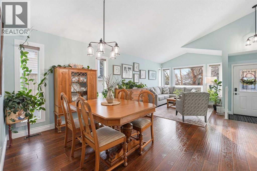 Single Family House for Sale in  Millrise Drive SW Millrise Calgary 