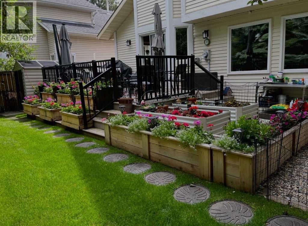 Single Family House for Sale in  Millrise Drive SW Millrise Calgary 