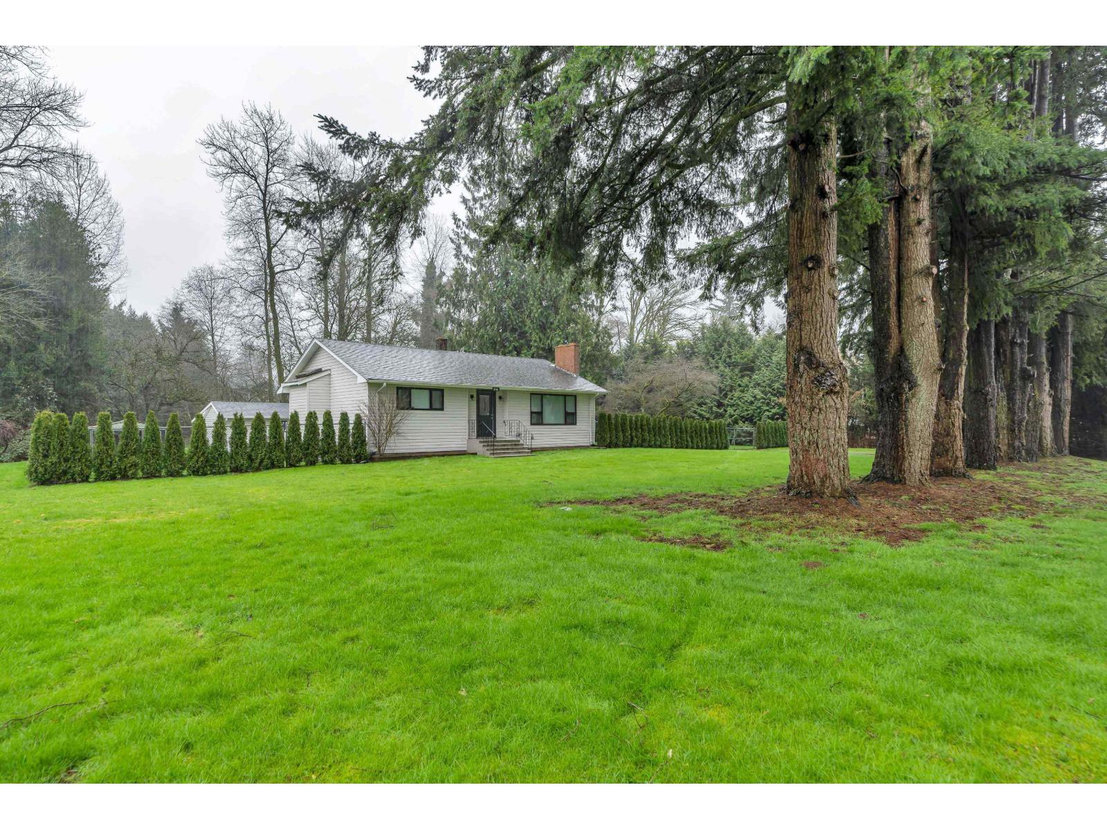 8780 187 STREET - Photo 2 of 31, Surrey, British Columbia