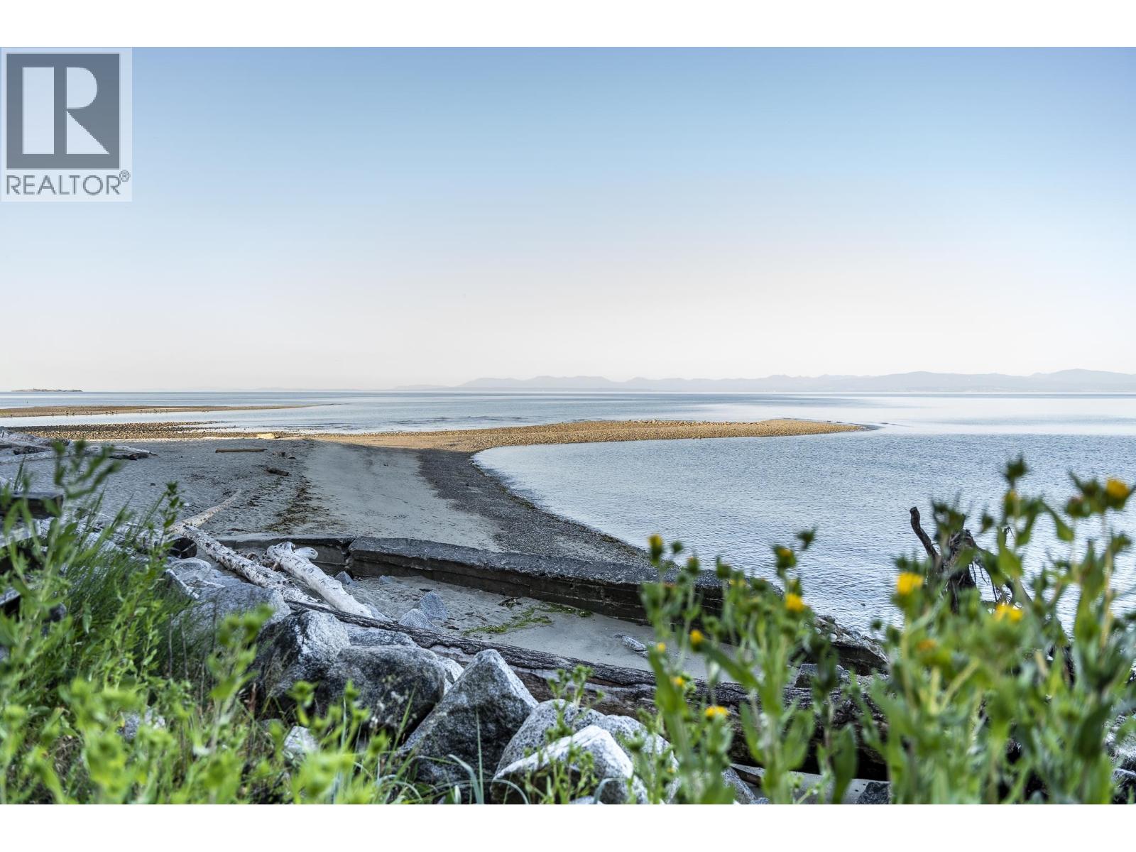 105 5160 DAVIS BAY ROAD, Sechelt