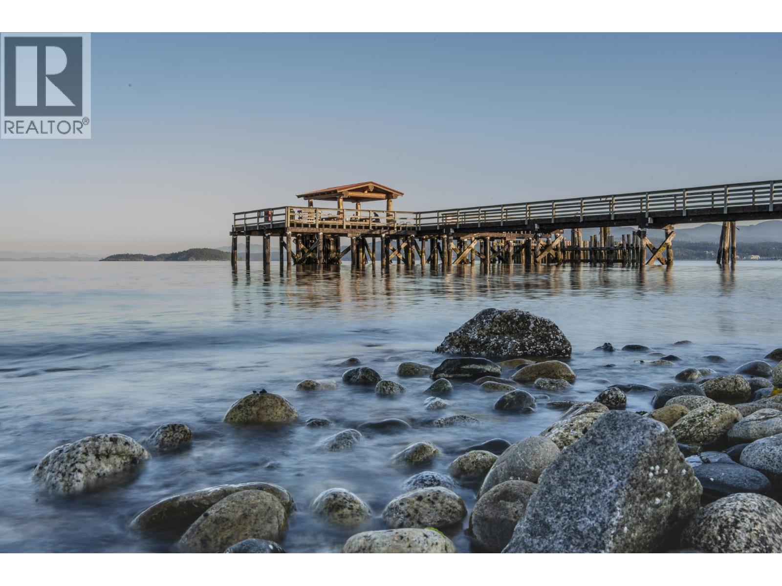 105 5160 DAVIS BAY ROAD, Sechelt