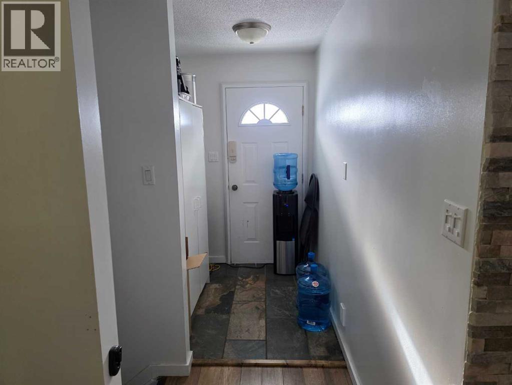10853 99 AVENUE - 11
