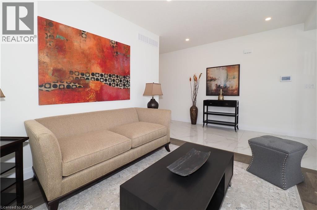 217 JEFFREY PLACE - 7