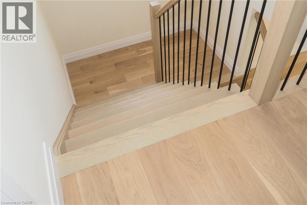 220 JEFFREY PLACE - 26