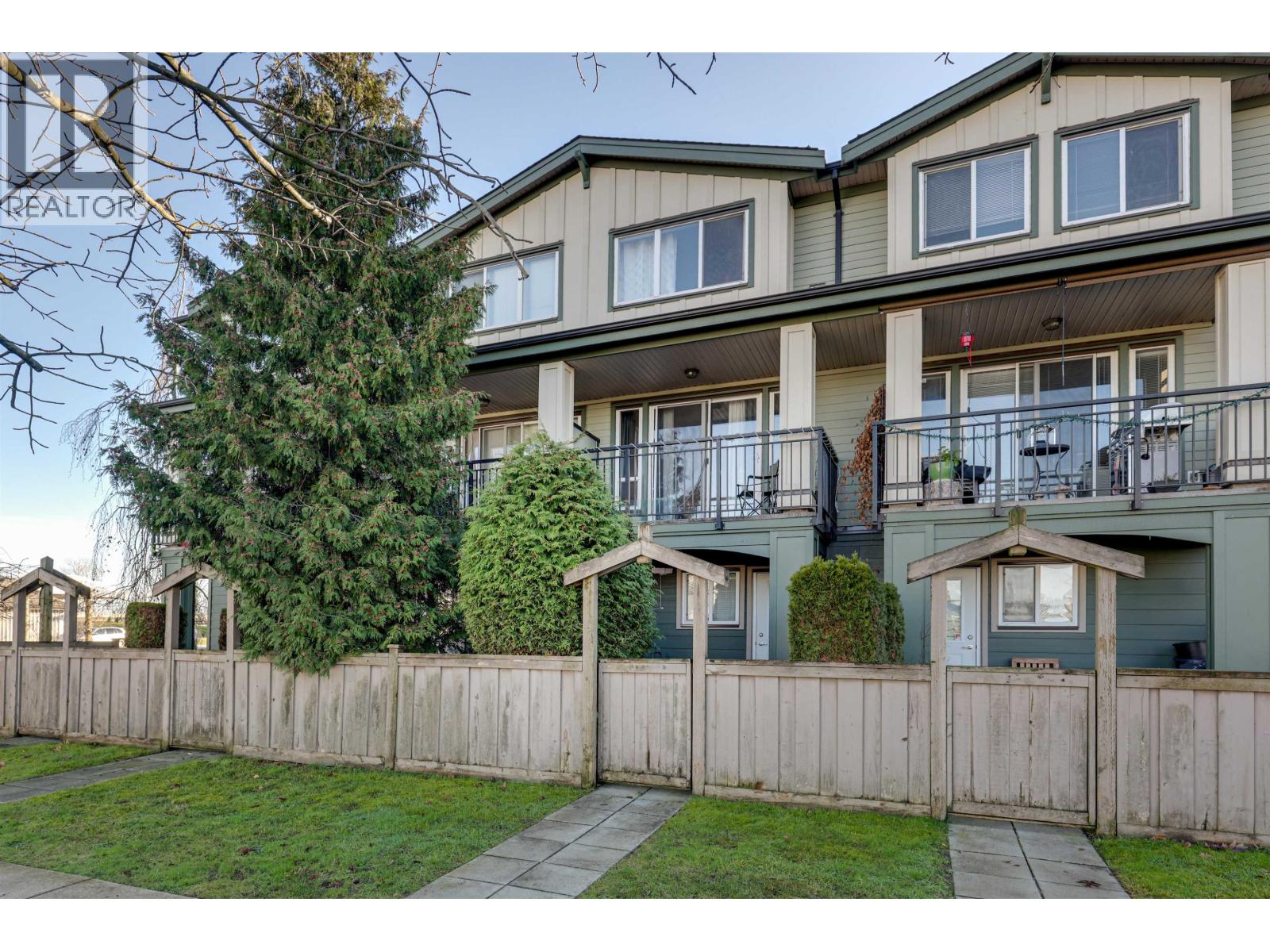50 160 PEMBINA STREET, New Westminster