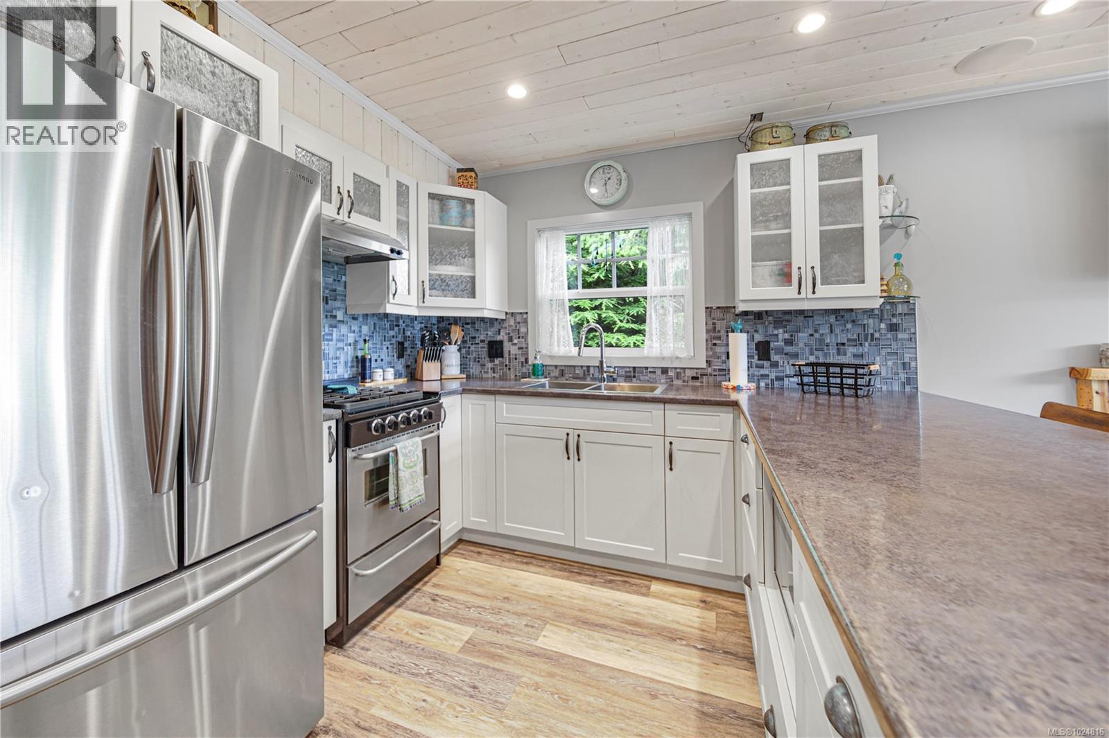 32 10750 Central Lake Rd, Port Alberni