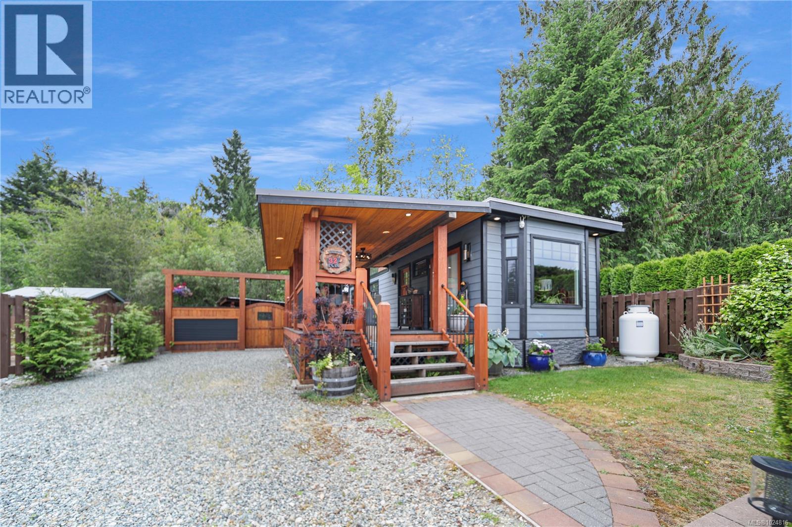 32 10750 Central Lake Rd, Port Alberni