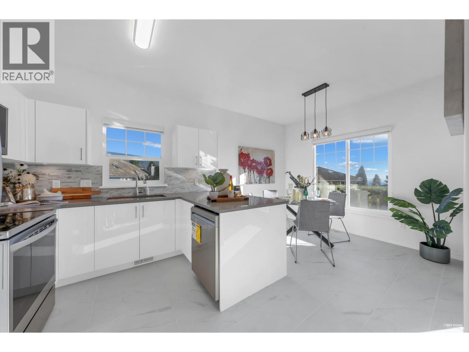 38 1751 PADDOCK DRIVE, Coquitlam