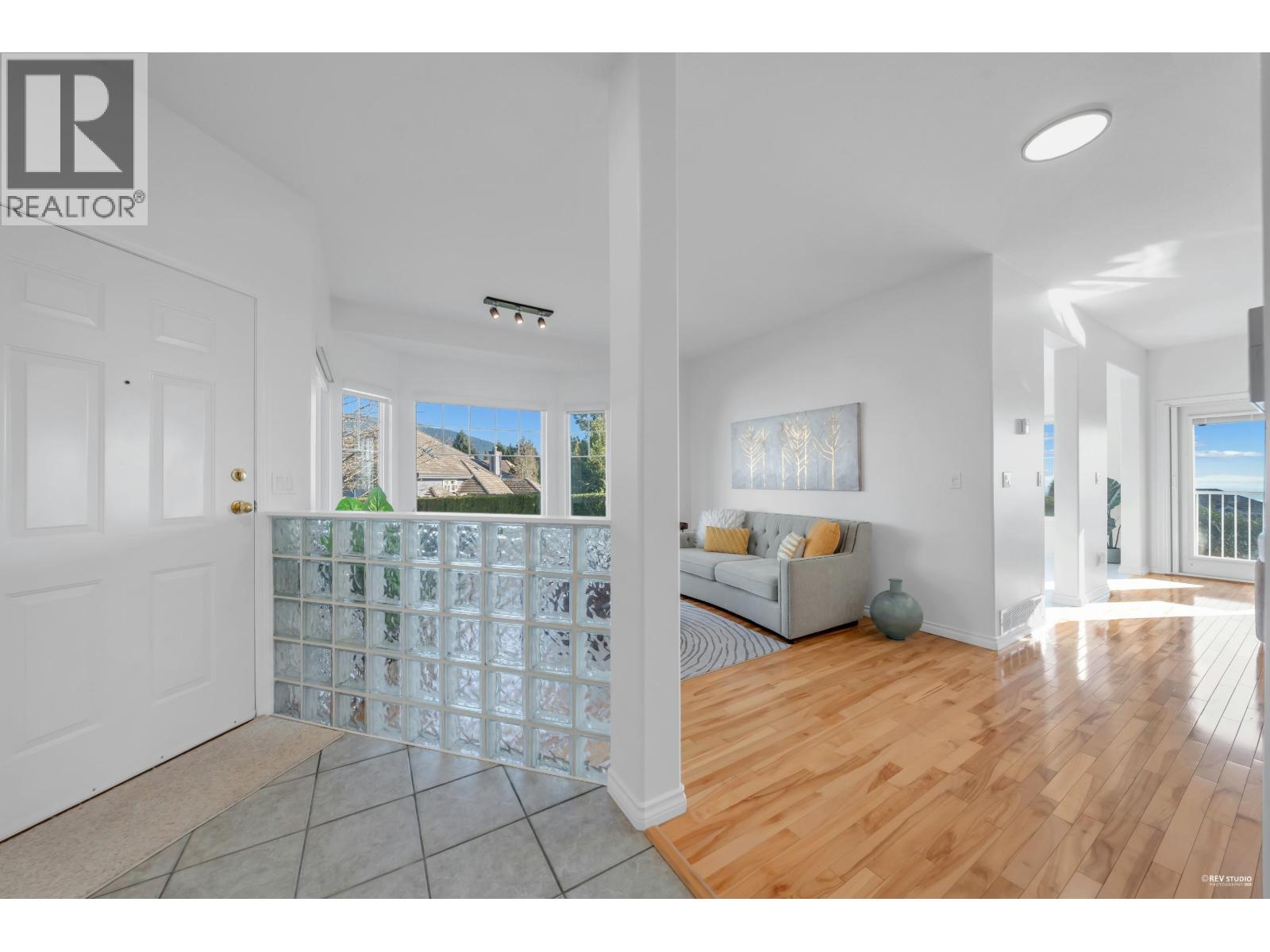 38 1751 PADDOCK DRIVE, Coquitlam