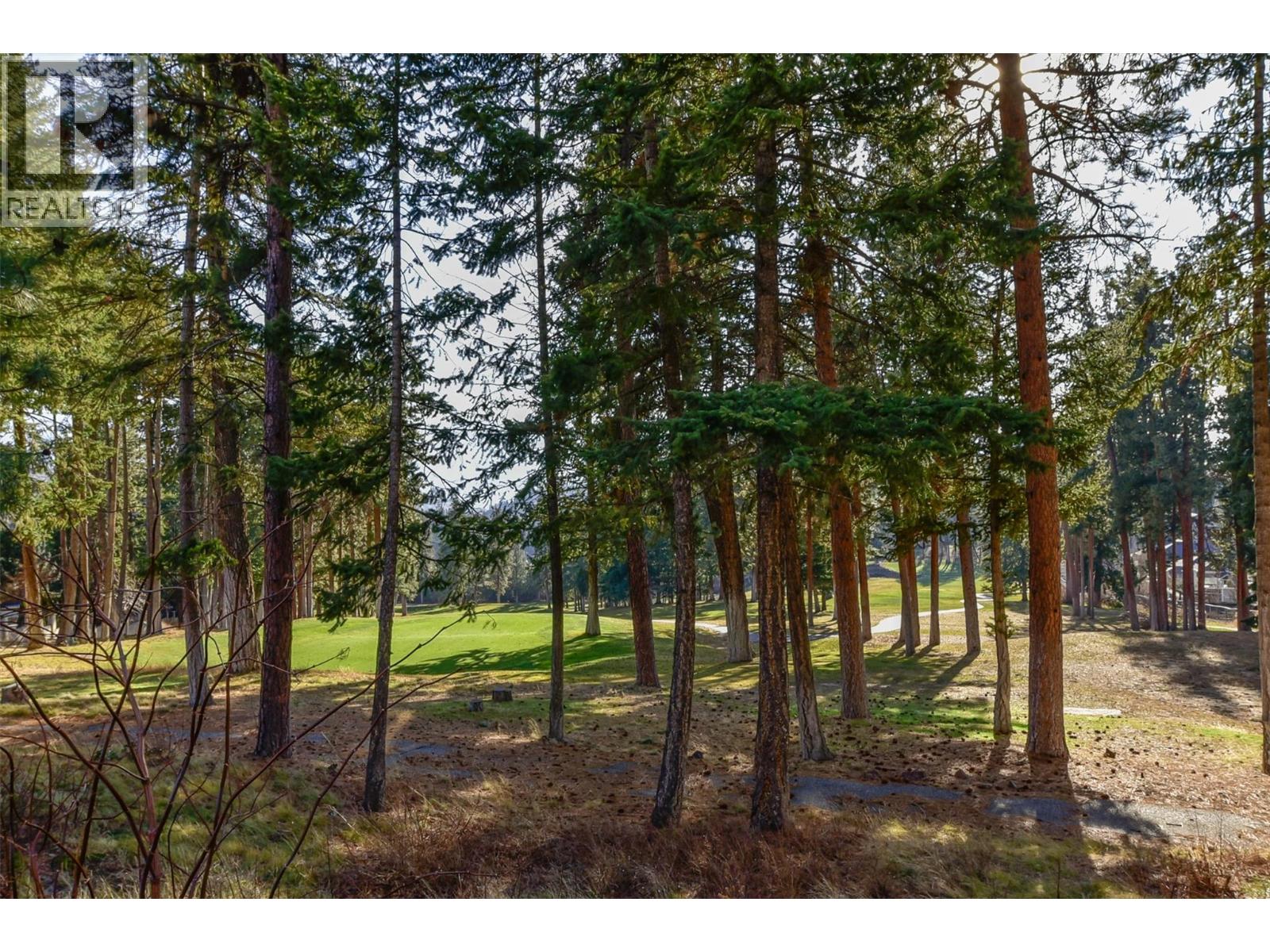 18 2283 Shannon Heights Court, West Kelowna