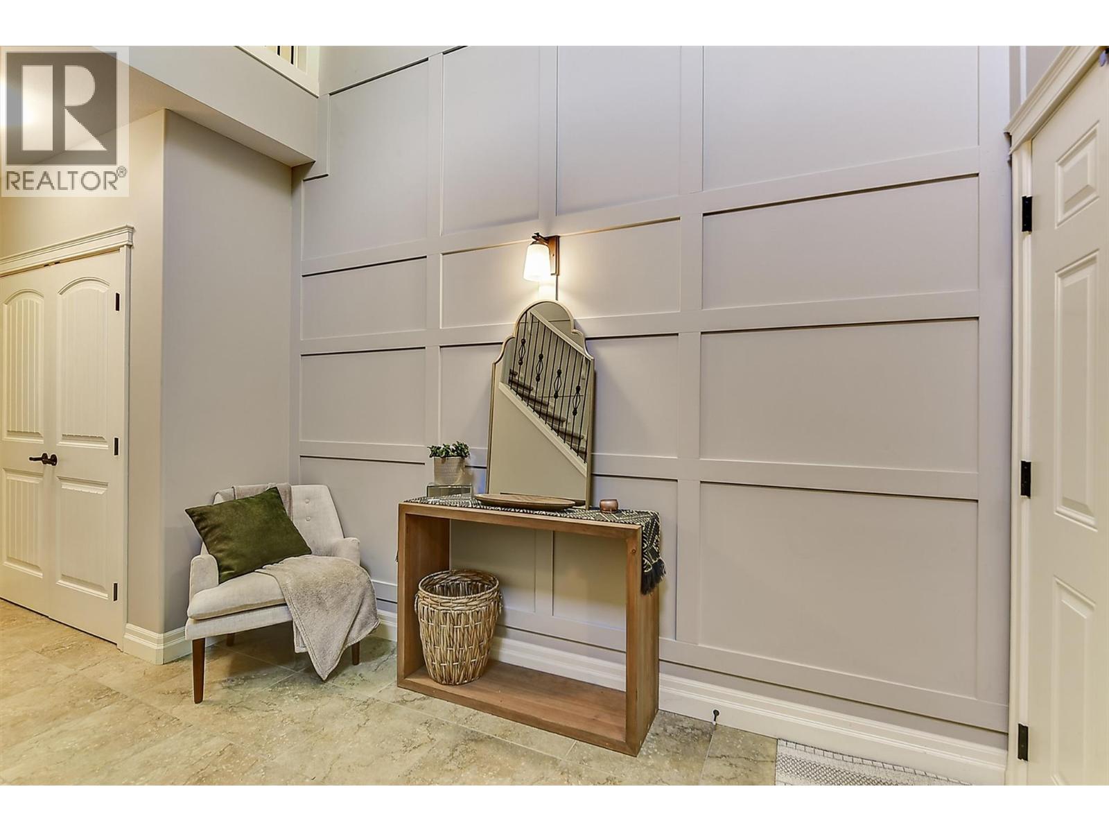 18 2283 Shannon Heights Court, West Kelowna