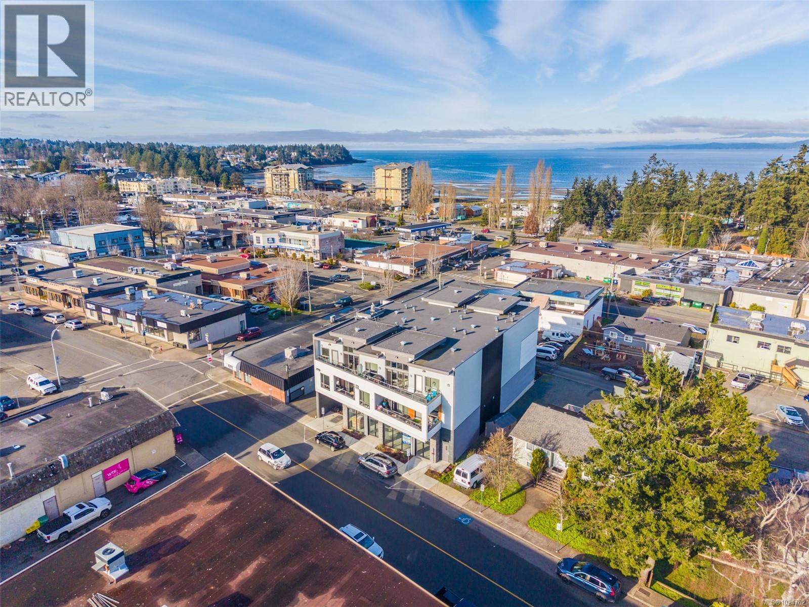 203 113 Hirst Ave E, Parksville