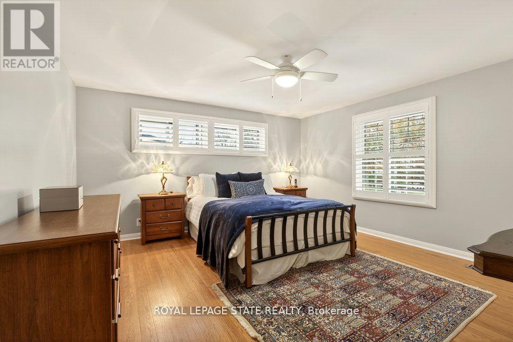 Single Family House for Sale in  WOODSIDE DRIVE Hamilton (Sherwood) 