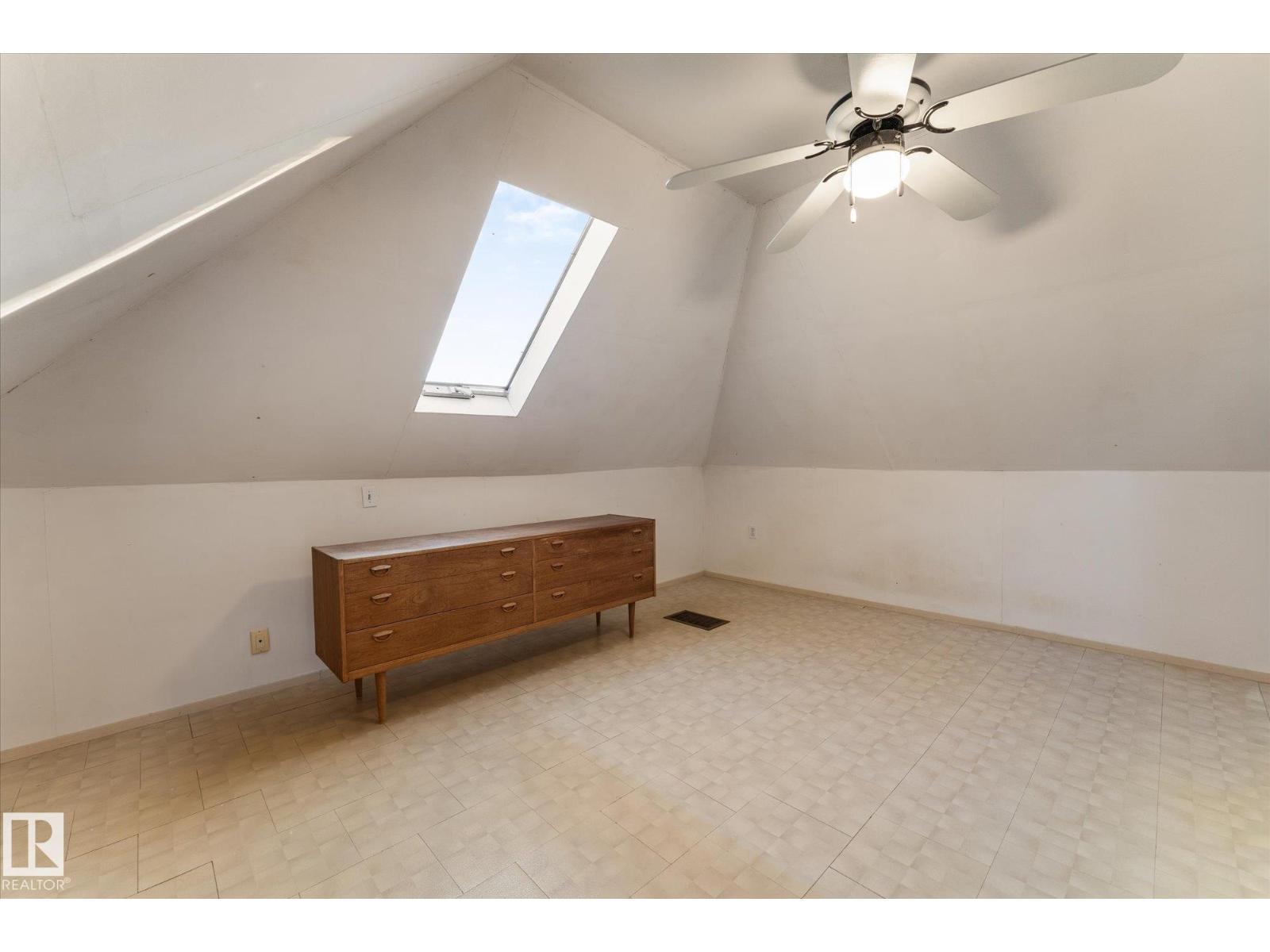 
          10921 126 Street NW
            <br/>
            <span>Edmonton</span>
            , 
            <span>AB</span>
             <span>T5M0P4</span>
         - Photo 5