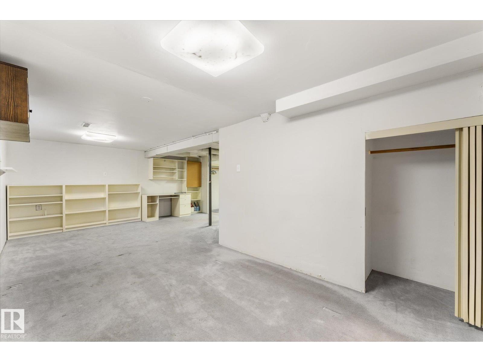 
          10921 126 Street NW
            <br/>
            <span>Edmonton</span>
            , 
            <span>AB</span>
             <span>T5M0P4</span>
         - Photo 34